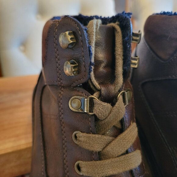 Cat & Jack Boys Insulated Boot, Size 4 - Picture 9 of 9